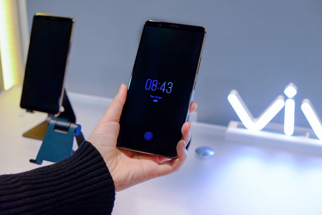 Vivo In Display Fingerprint Scanner CES 2018