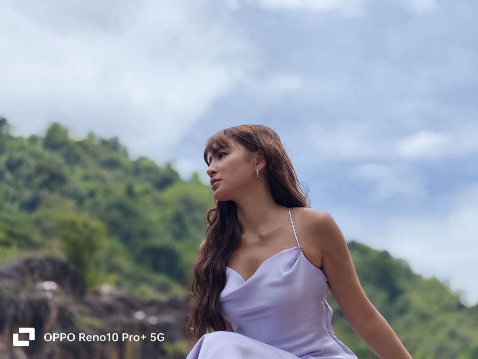 Nadine Lustre shot using OPPO Reno Pro+