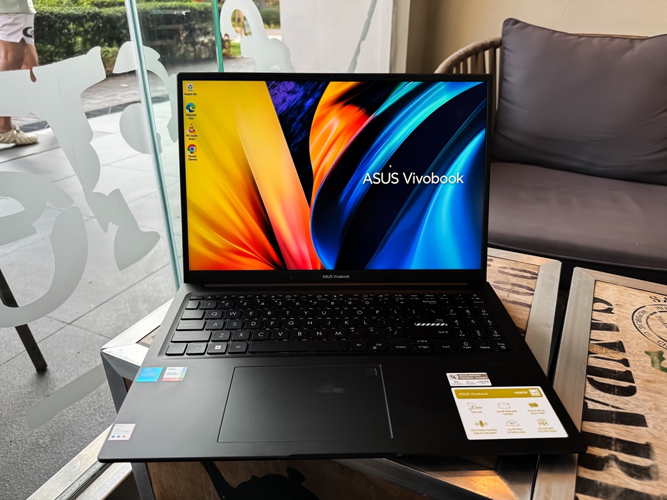 asus vivobook review